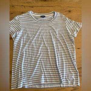 Splendid Light Blue and White Striped Top Tee Women’s Large Preloved